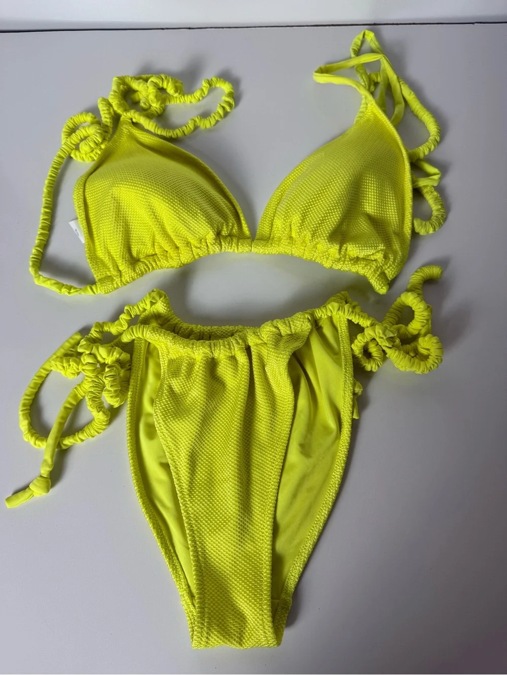 Aerie Neon Yellow Textured Bikini Set Ruched String Swimwear M
